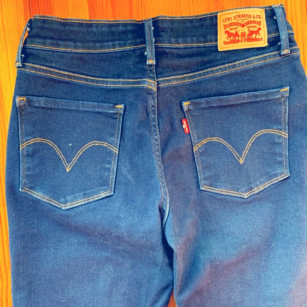 Levi's Women's  Midrise Skinny Jeans